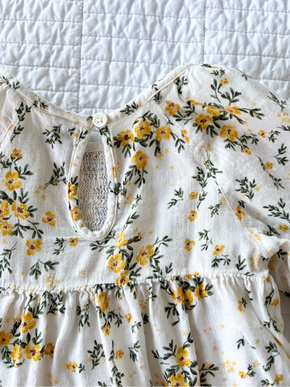 Old Navy Floral Smocked Peasant Top - White & Yellow - Toddler Girls Size 2T